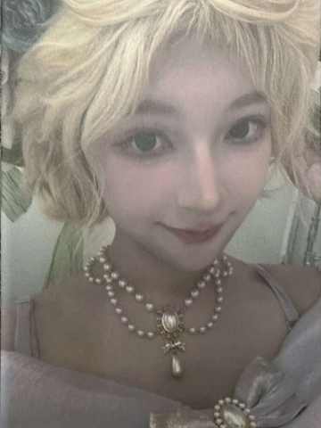 王思奕 25元旦纪念小卡 ver.C