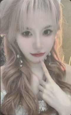 王祉依 25元旦纪念小卡 ver.B