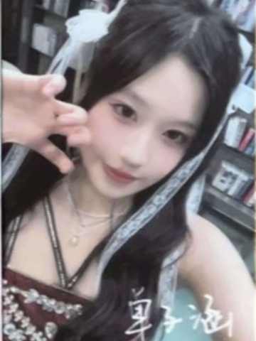 单子涵 B·RISE梦之门巡演数签小卡