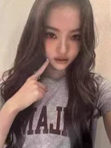 台北快闪黑帽卡ella
