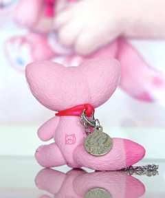 Plush我的粉色玩偶-资料图