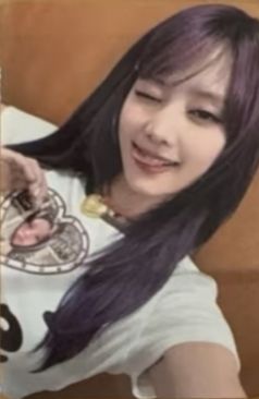 爱豆驿站幸运卡2.0妮 ver.B