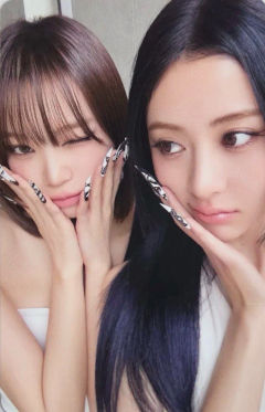 团封版专卡 采允