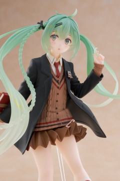 Fashion 初音未来 名校时装-资料图
