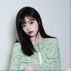 黄霄云