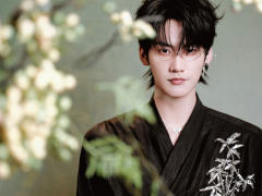 周柯宇代言周边