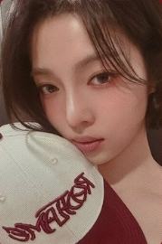 一周年帽子卡 2