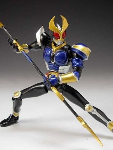 SHF 假面骑士 Agito Storm Form