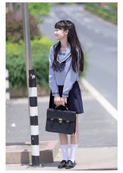夕雾·水手服-资料图