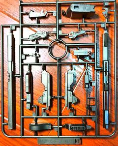 MG MSR-00100CR 百式坏 HYAKUSHIKI CRASH-资料图