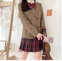 休闲西服-资料图