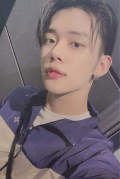 weverse shop官周 ver.B