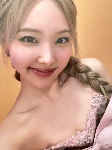 专卡脸 verB.