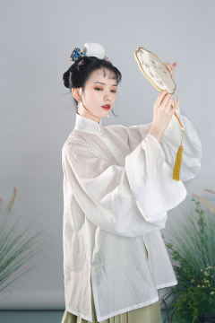天丝暗纹提花立领短衫-资料图
