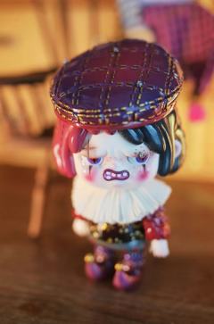 异响镇DEDE-马戏团小丑Circus-资料图