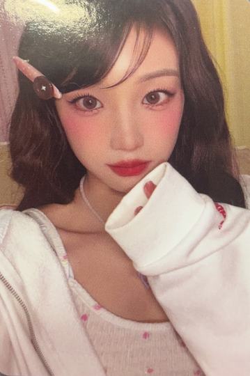 I-DLE-1