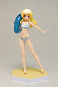Beach Queens 铃木佳奈