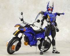 SHF 真骨雕 假面骑士 钢斗-资料图
