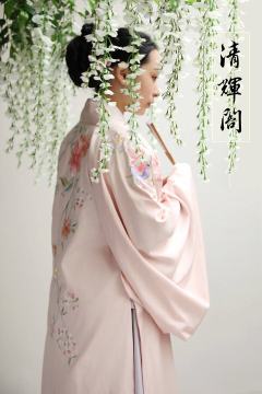 风雅百代·春江花月-资料图