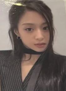 一周年周边满额卡 贤 ver.B
