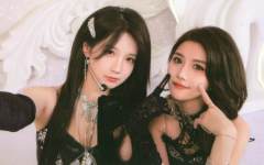 刘力菲朱怡欣 第十一届金曲大赏小卡