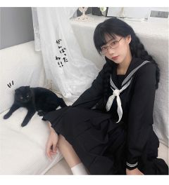 绀黑双色水手服-资料图