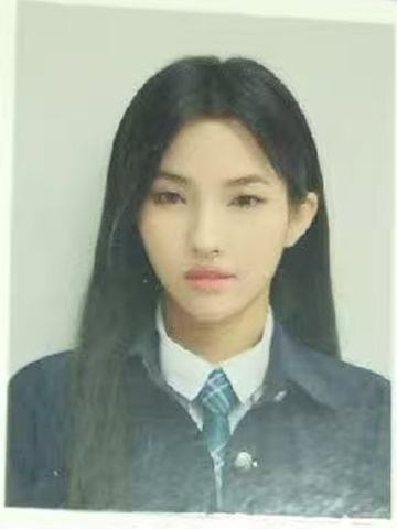 二期会员礼证件照 娟