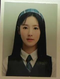 二期会员礼证件照 面