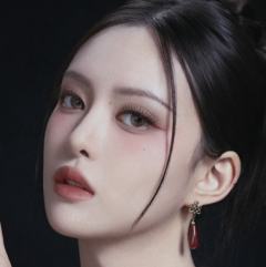 周洛汐