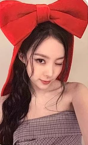 el幸运卡narin 线下蝴蝶结ver.
