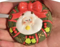 花环咕噜-冰箱贴