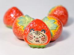 草莓MINI BU冰箱贴-资料图