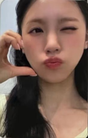 onething爽肤水代言卡 ver.B