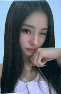 欧莱雅2.0代言卡anna