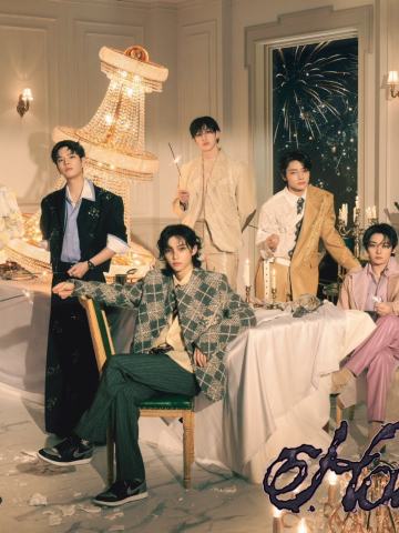 Hollow - Stray Kids Japan 3rd Mini Album