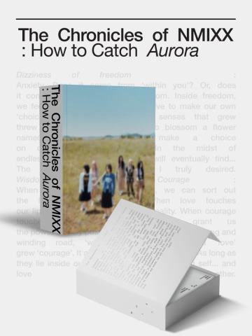 The Chronicles of NMIXX: How to Catch Aurora PHOTOBOOK