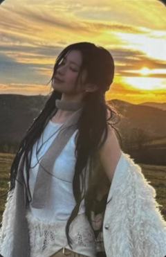 上海快闪专辑满额卡 角