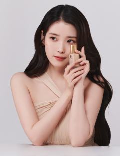 雅诗兰黛代言周边