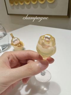酒杯-资料图