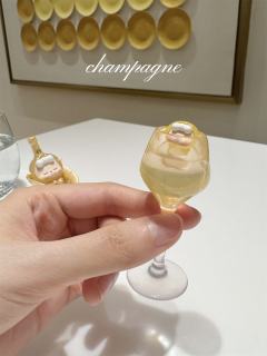 酒杯-资料图