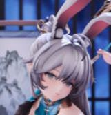 镜月