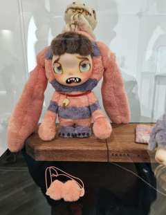Dive Hara × SooyaStudio 个展 off
