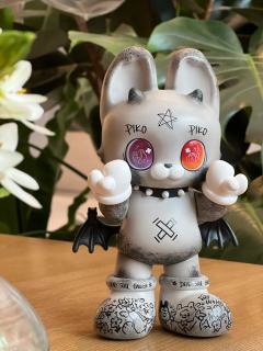 异色-初代-资料图