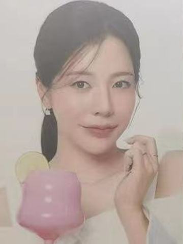 q音徽章卡sunny