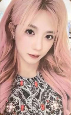 郑丹妮 燃烧吧团魂厦门站小卡ver.B