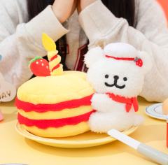 蛋糕毛绒摆件-资料图