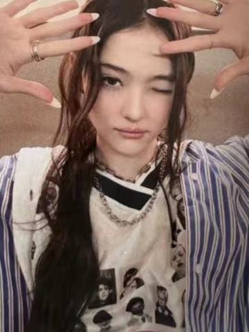 HANDS UP打歌卡2.0 ella