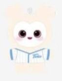 lovely棒球服娃 豆
