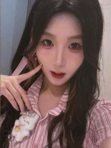 刁昕妤 第十一届年度金曲大赏小卡