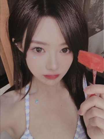 胡晓慧 Bye Bad Bye主题小卡ver.B